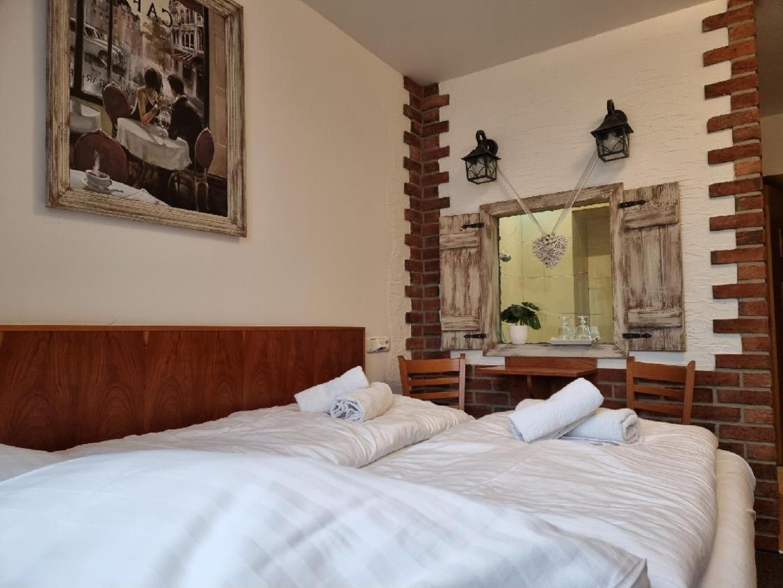 Hotel Pansky Dum Blovice Екстериор снимка